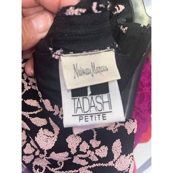 TADASHI pink Beaded Floral Applique Sleeveless Gown VINTAGE 1990s - Picture 3 of 6